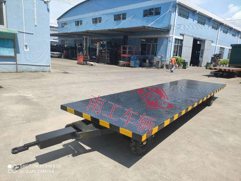 2噸平板拖車 無(wú)動(dòng)力牽引工具拖車